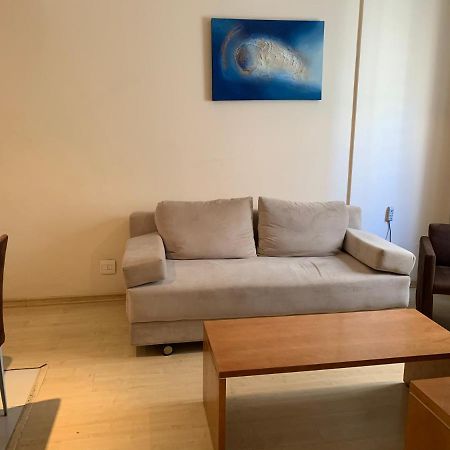 Residencial Com Servicos 45 Metros Decorado Com Sala, Suite E Cozinha Na Quadra Da Praia De Copacabana Rio de Janeiro Kültér fotó