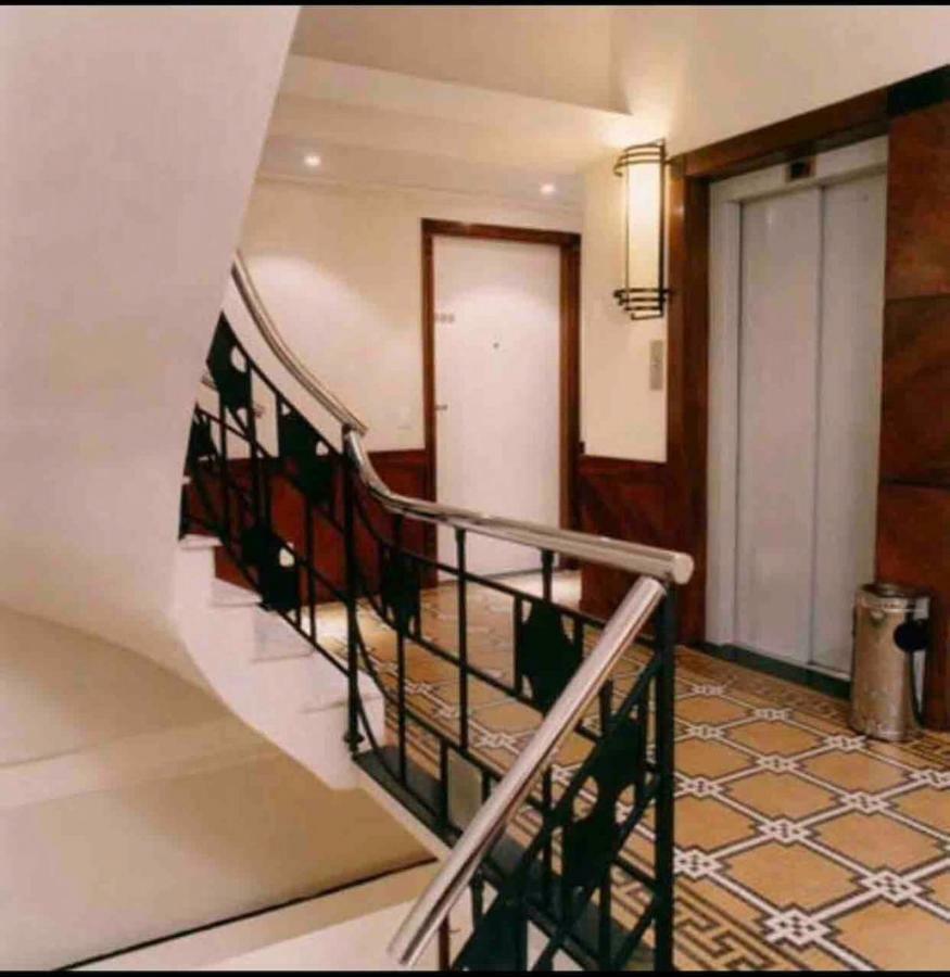 Residencial Com Servicos 45 Metros Decorado Com Sala, Suite E Cozinha Na Quadra Da Praia De Copacabana Rio de Janeiro Kültér fotó
